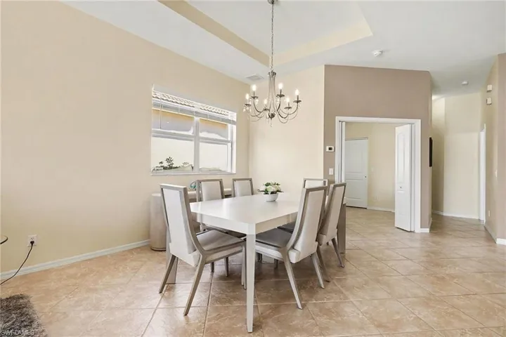 8700 Spring Mountain Way, Fort Myers, Florida 33908