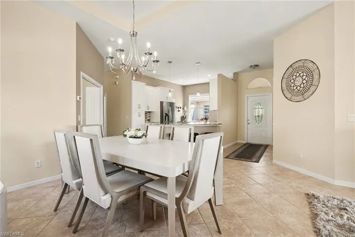 8700 Spring Mountain Way, Fort Myers, Florida 33908