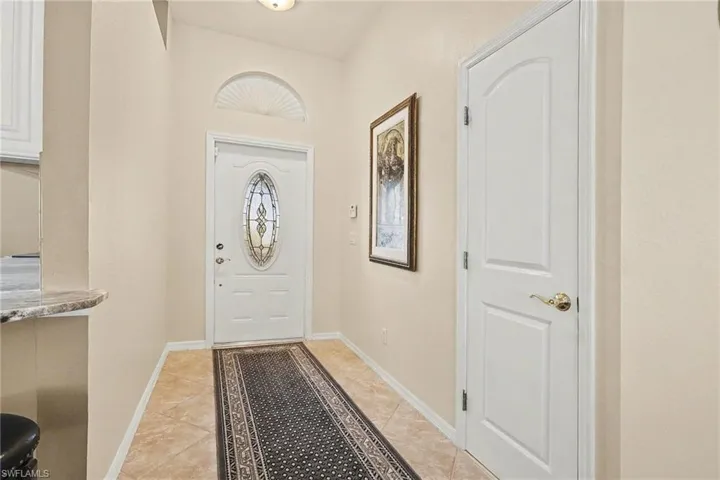 8700 Spring Mountain Way, Fort Myers, Florida 33908