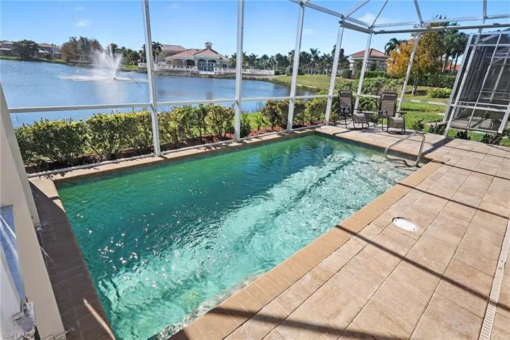 8700 Spring Mountain Way, Fort Myers, Florida 33908