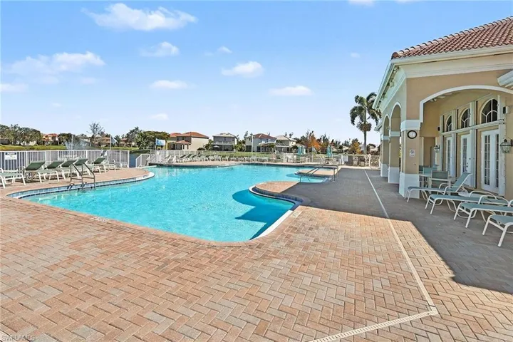 8700 Spring Mountain Way, Fort Myers, Florida 33908
