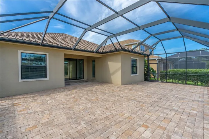 3549 Canopy Cir, Naples, Florida 34120