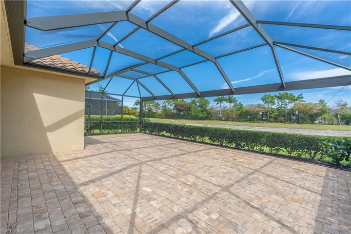 3549 Canopy Cir, Naples, Florida 34120