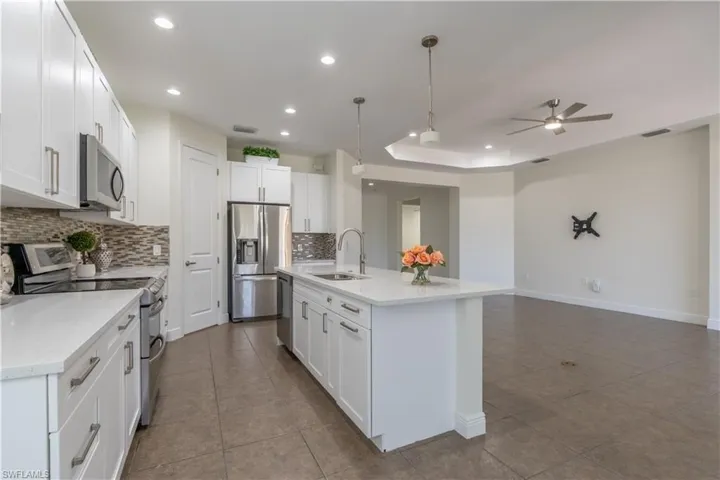 3549 Canopy Cir, Naples, Florida 34120