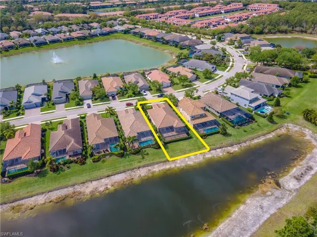 3549 Canopy Cir, Naples, Florida 34120