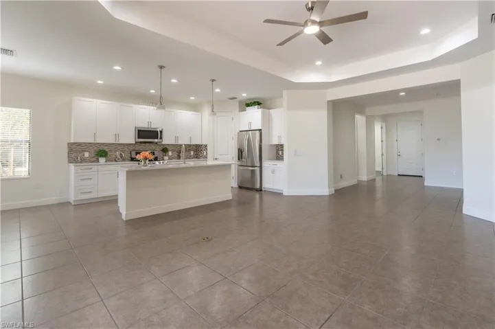 3549 Canopy Cir, Naples, Florida 34120