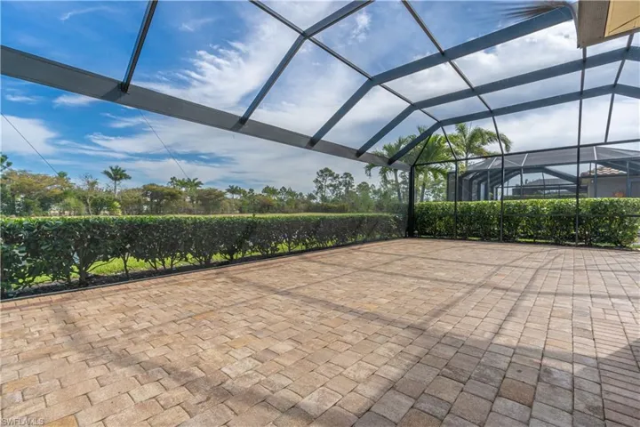 3549 Canopy Cir, Naples, Florida 34120