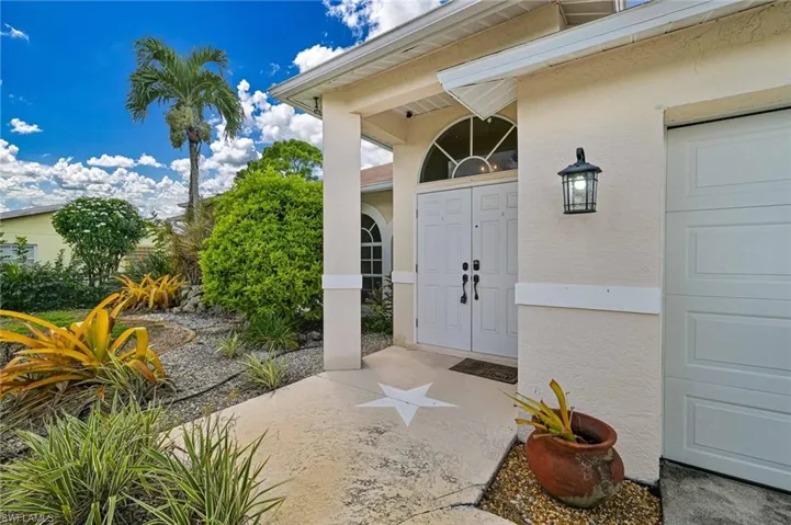 18222 Camellia Rd, Fort Myers, Florida 33967