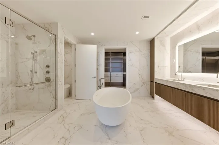 5000 Coconut Rd 705, Bonita Springs, Florida 34134