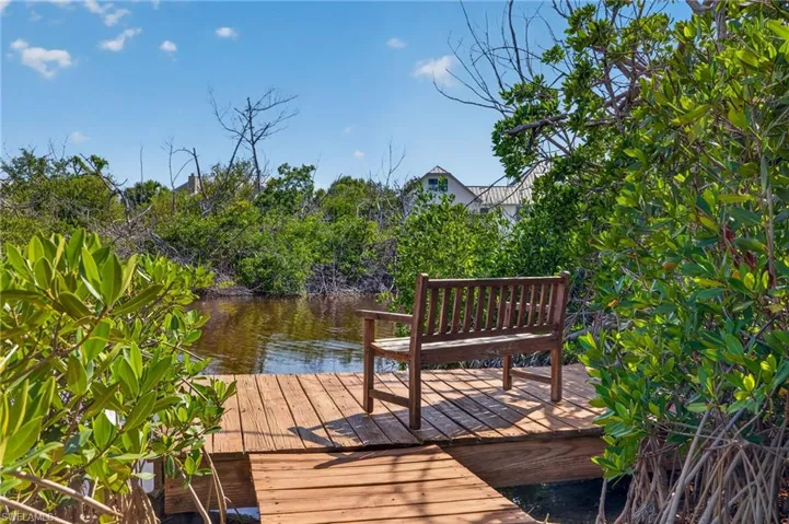 4556 Bowen Bayou Rd, Sanibel, Florida 33957