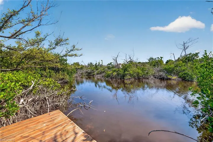 4556 Bowen Bayou Rd, Sanibel, Florida 33957