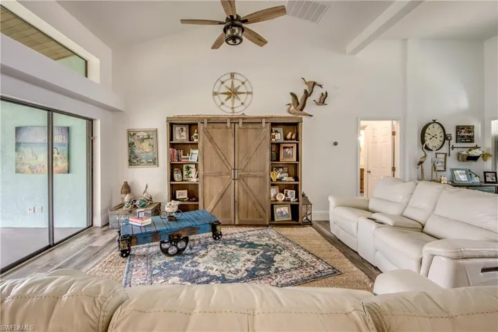 4118 Nw 33rd Ln, Cape Coral, Florida 33993