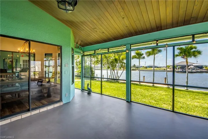4118 Nw 33rd Ln, Cape Coral, Florida 33993