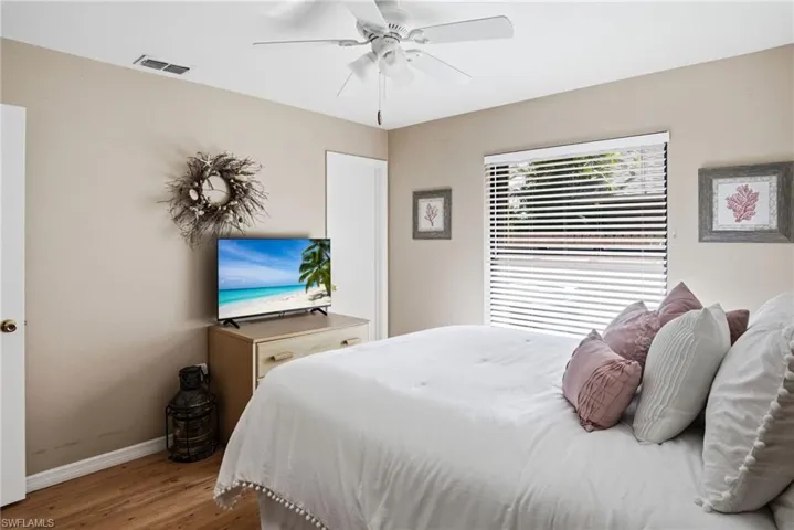 9792 Kentucky St, Bonita Springs, Florida 34135