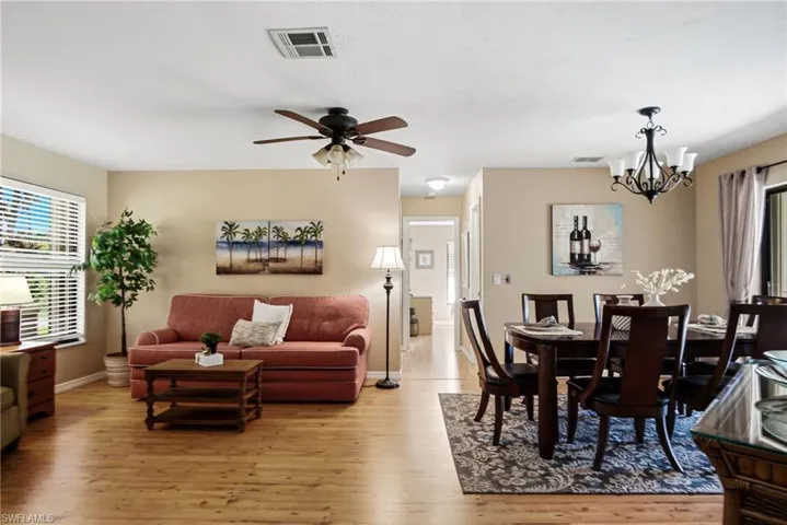9792 Kentucky St, Bonita Springs, Florida 34135