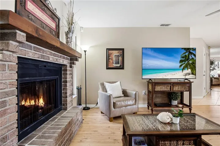 9792 Kentucky St, Bonita Springs, Florida 34135