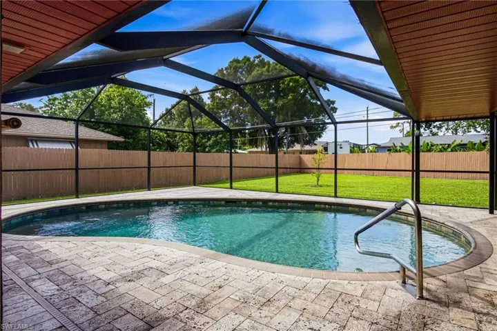9792 Kentucky St, Bonita Springs, Florida 34135