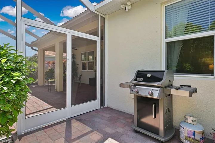 15136 Yellow Wood Dr, Alva, Florida 33920