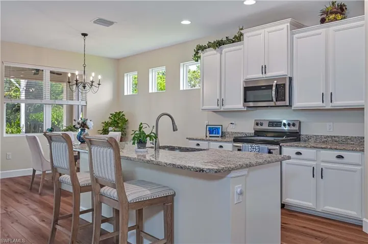 15136 Yellow Wood Dr, Alva, Florida 33920