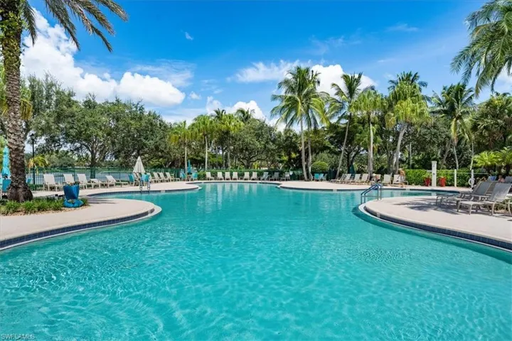 2740  Island Pond  LN, Naples, FL 34119