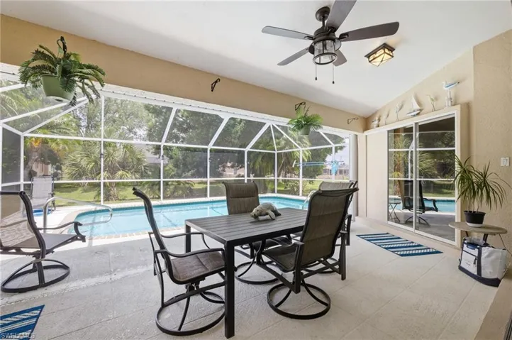 Lanai Sitting area under Truss