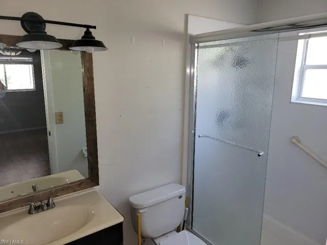 18521  Phlox  DR, Fort Myers, FL 33967