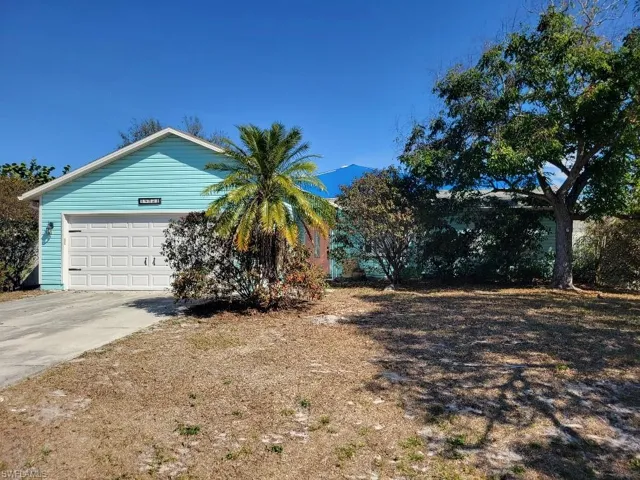 18521  Phlox  DR, Fort Myers, FL 33967