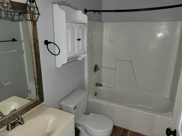 18521  Phlox  DR, Fort Myers, FL 33967