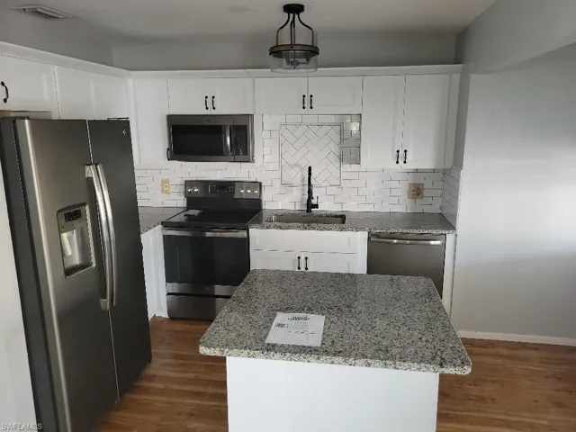 18521  Phlox  DR, Fort Myers, FL 33967
