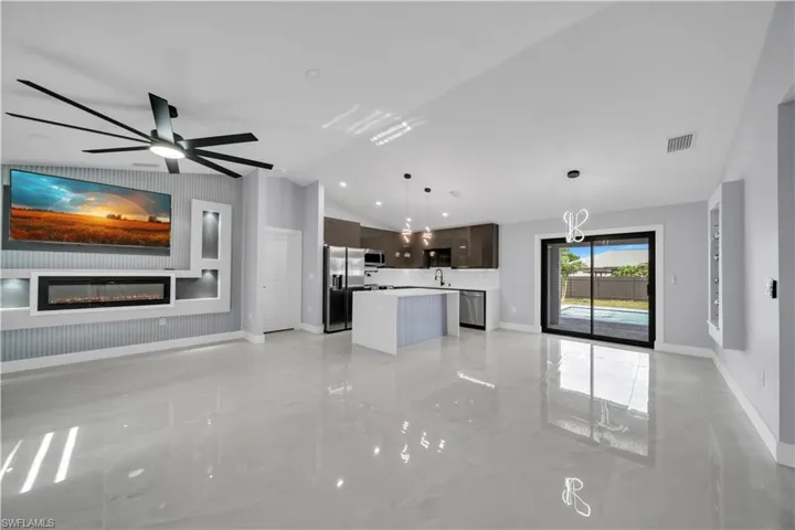 2623 Ne 20th Ave, Cape Coral, Florida 33909