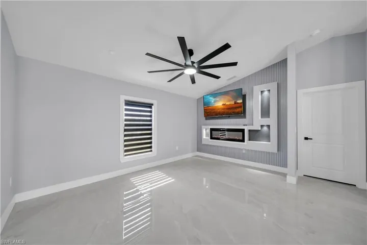 2623 Ne 20th Ave, Cape Coral, Florida 33909