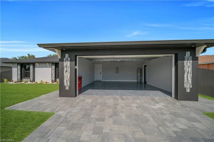 2623 Ne 20th Ave, Cape Coral, Florida 33909