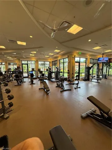 Gym featuring a drop ceiling