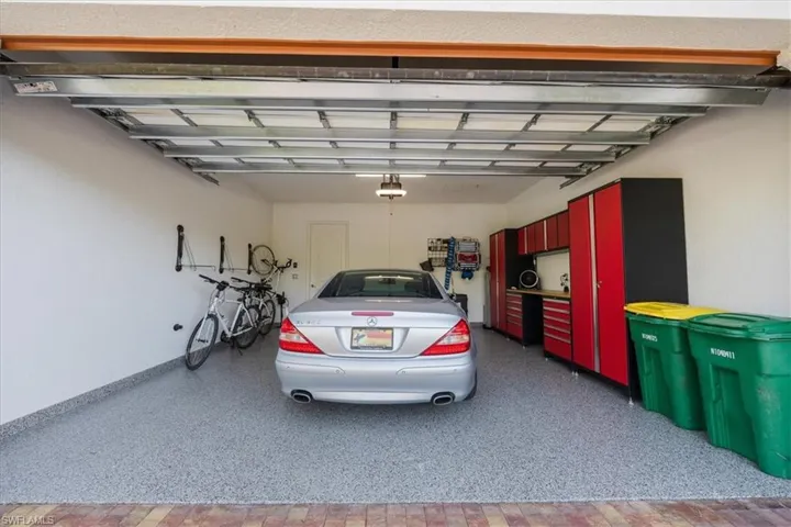15201  Butler Lake  DR, Naples, FL 34109