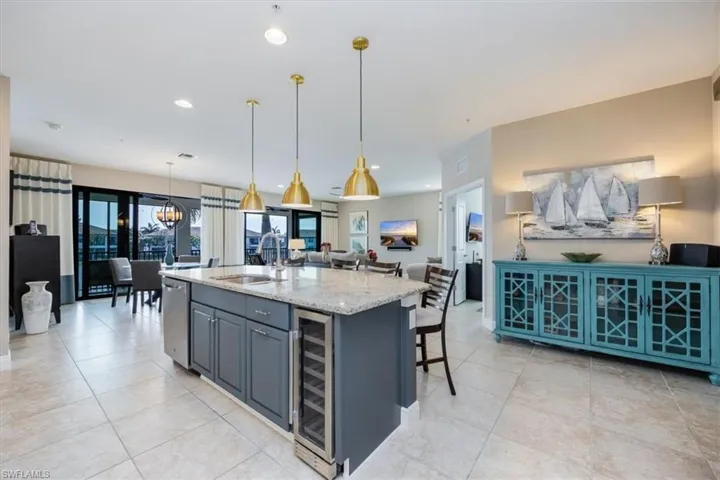 15201  Butler Lake  DR, Naples, FL 34109