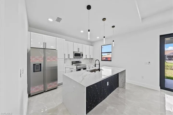 2129/2131 Fairway Dr, Lehigh Acres, Florida 33973
