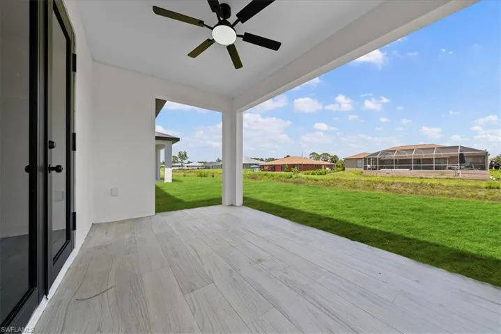 2129/2131 Fairway Dr, Lehigh Acres, Florida 33973