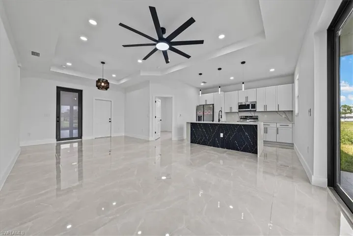 2129/2131 Fairway Dr, Lehigh Acres, Florida 33973