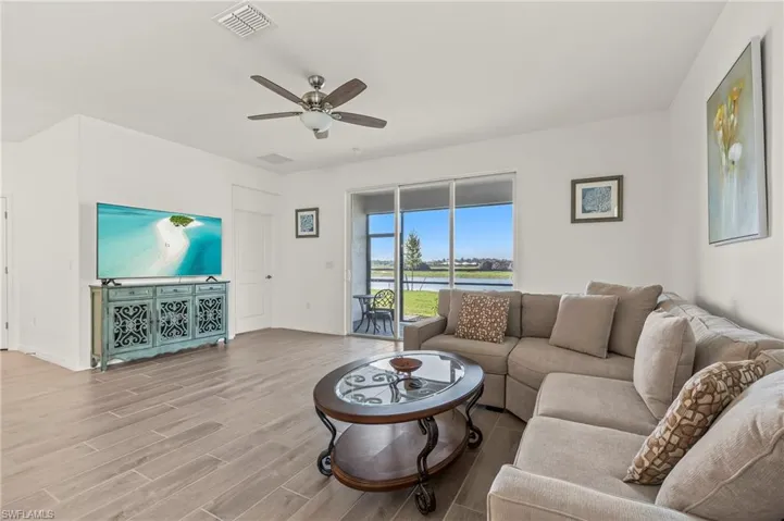 2274 Avocado Ln, Naples Fl 34120