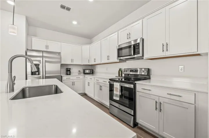 2274 Avocado Ln, Naples Fl 34120