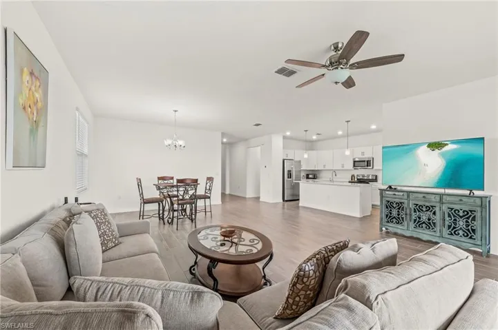 2274 Avocado Ln, Naples Fl 34120