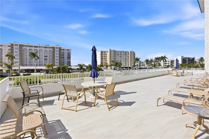 Community Sun Deck