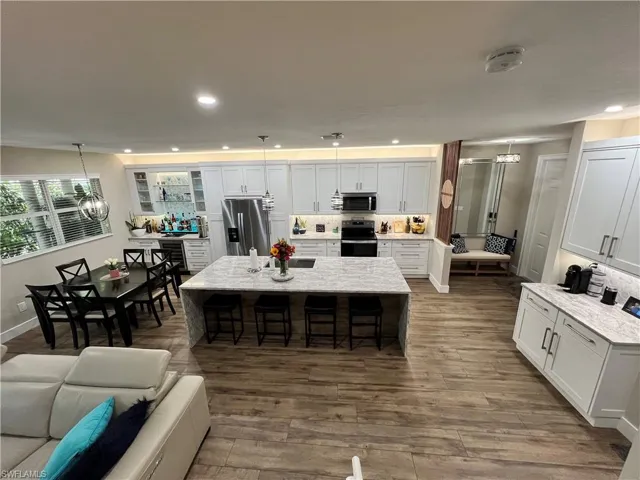 7009 Romana Way 1602, Naples, Florida 34119