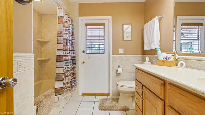 Guest bathroom/pool bathroom