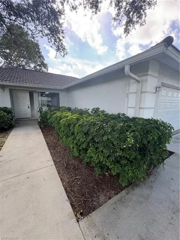 4235 Molokai Dr 6, Naples, Florida 34112
