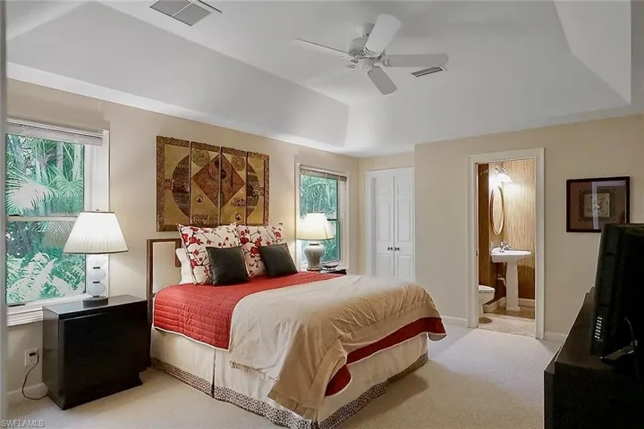 675 Murex Dr, Naples, Florida 34102