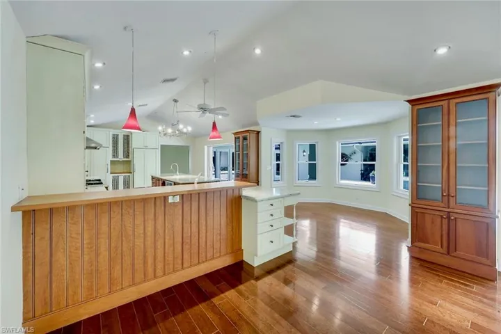 675 Murex Dr, Naples, Florida 34102