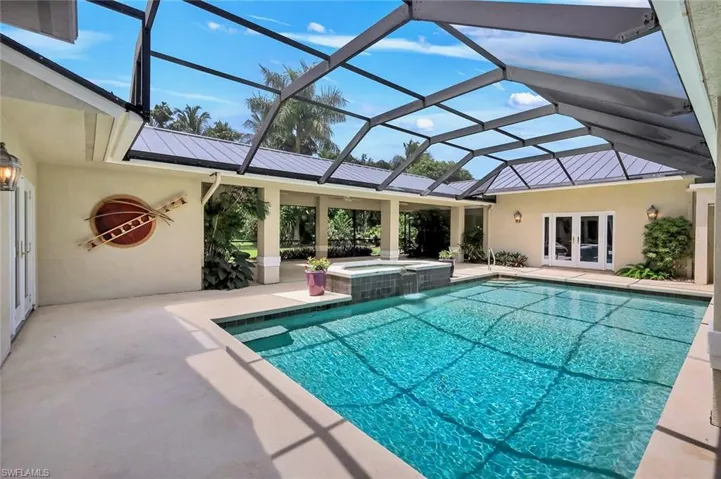 675 Murex Dr, Naples, Florida 34102