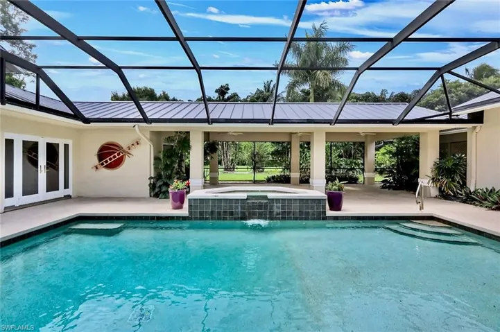 675 Murex Dr, Naples, Florida 34102
