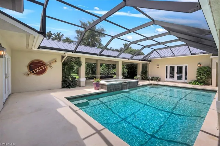 675 Murex Dr, Naples, Florida 34102